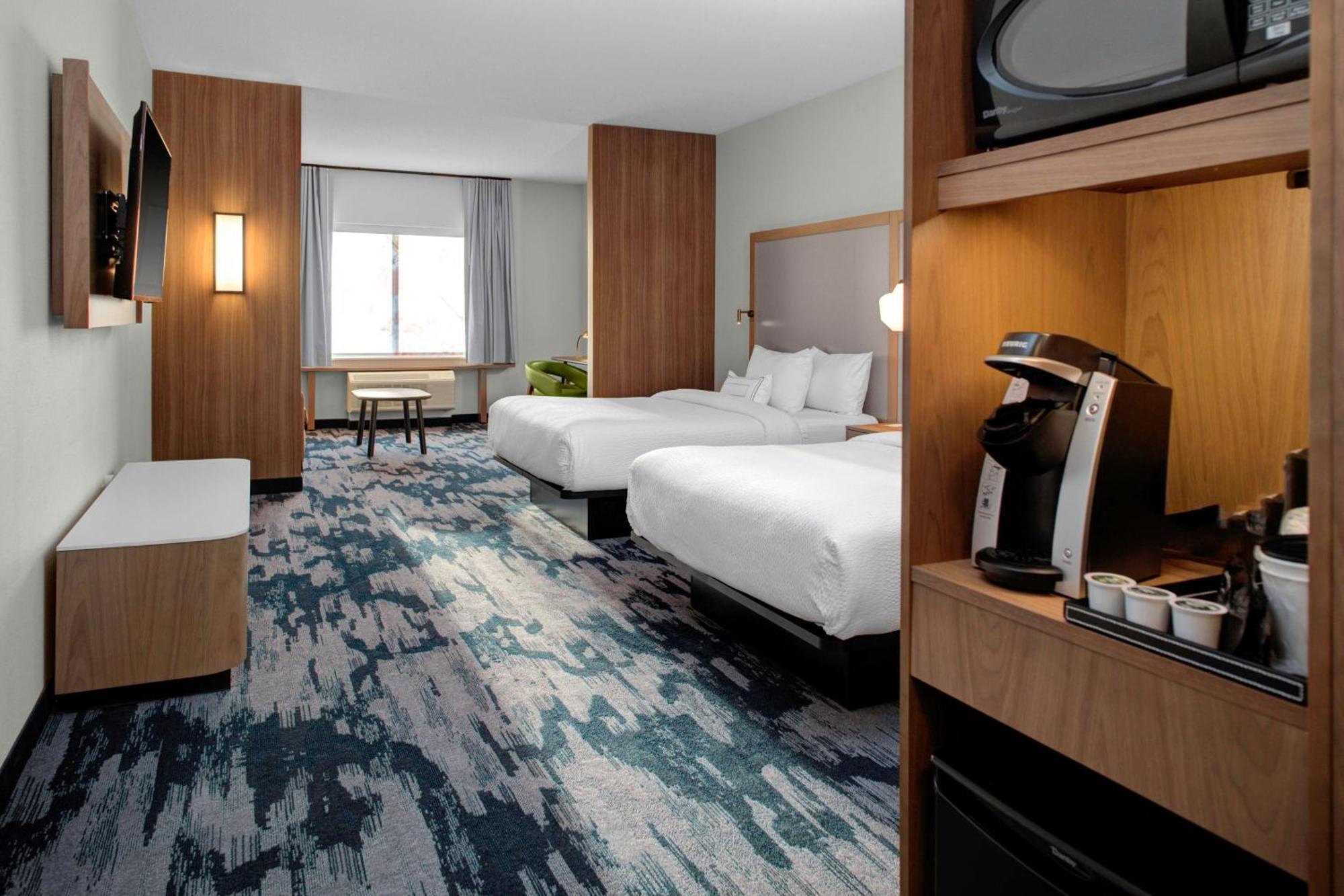 Hotel Fairfield & By Marriott Roanoke