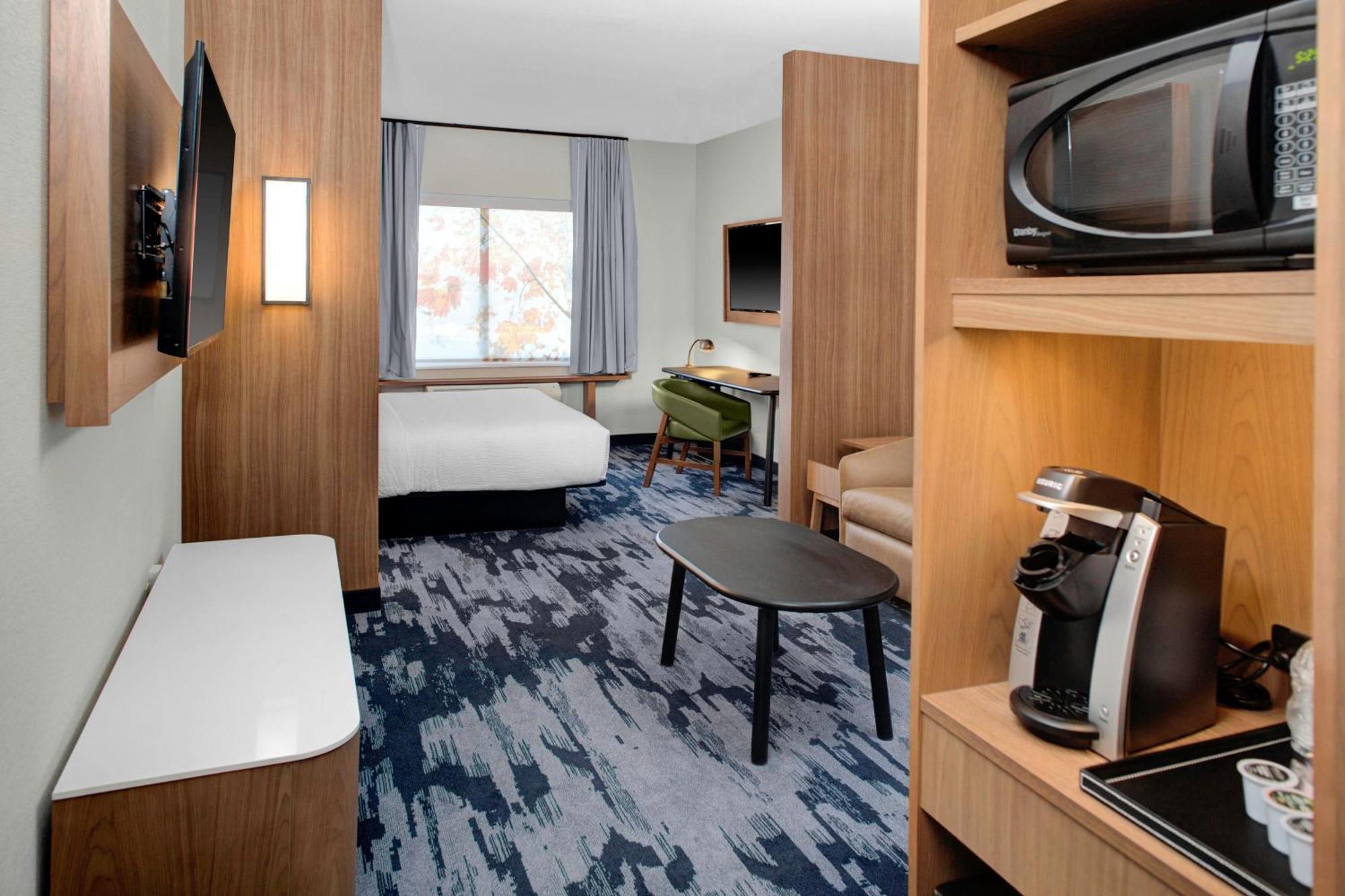 Fairfield & By Marriott Roanoke 3*